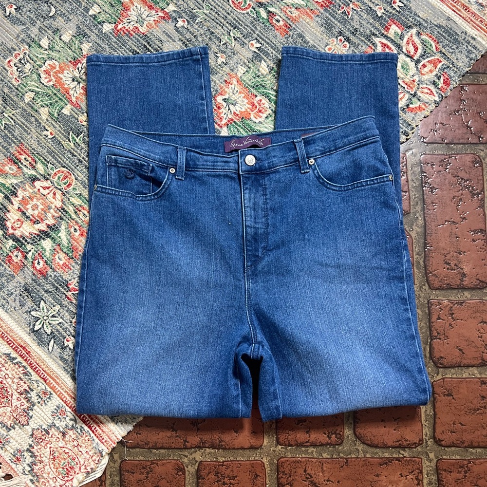 Gloria Vanderbilt Amanda dark Wash denim jeans